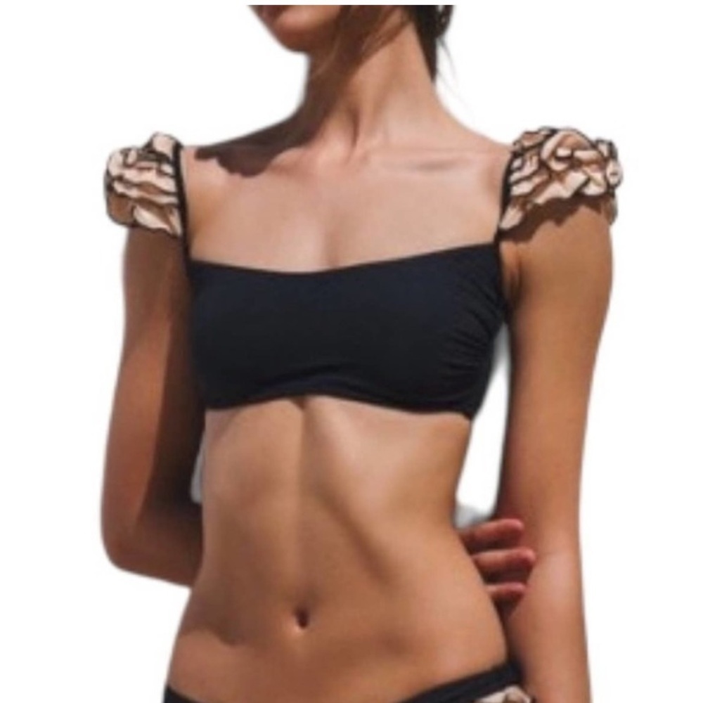 NWT Le Shadi Deira Black Bikini TOP ONLY with Cream Accents